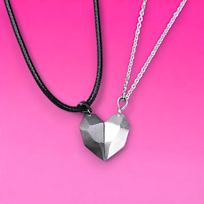 Viral Couple Magnetic Heart Necklace For Soulmates, Matching Magnetic Attraction Gift For Her & Him